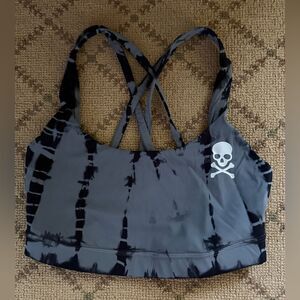 lulelemon Energy bra tie dye gray with skull design 4